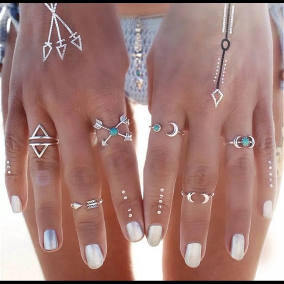 ๐ SIX PIECE SILVER ARROW & MOON MIDI RING SET - Picture 1 of 2